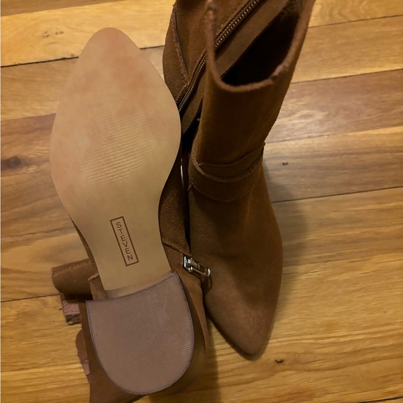 NWOT Steven Boots - Picture 3 of 3